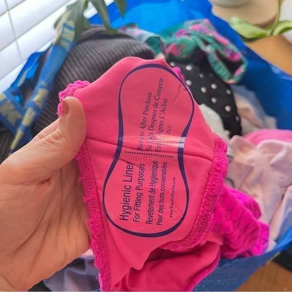 Good American Hot Pink Textured Checkered Swim Bottom X-8 - Picture 4 of 5